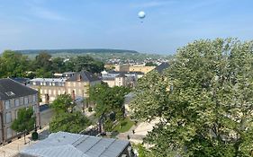 Avenue De Champagne Epernay Private Parking